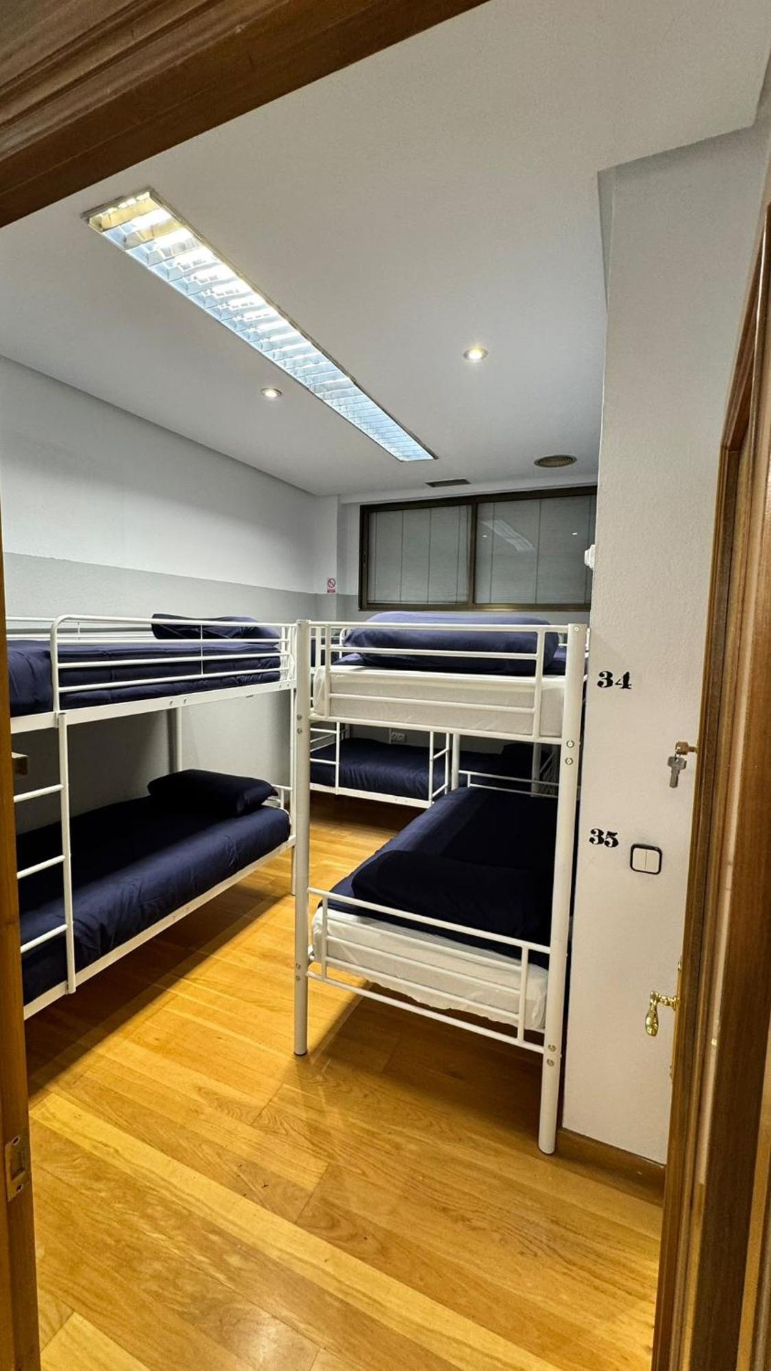 Hostel Puerta Del Angel Μαδρίτη Εξωτερικό φωτογραφία