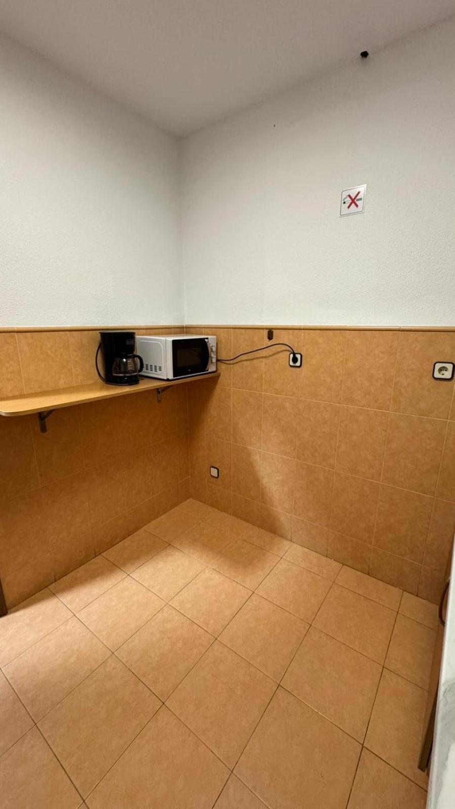 Hostel Puerta Del Angel Μαδρίτη Εξωτερικό φωτογραφία